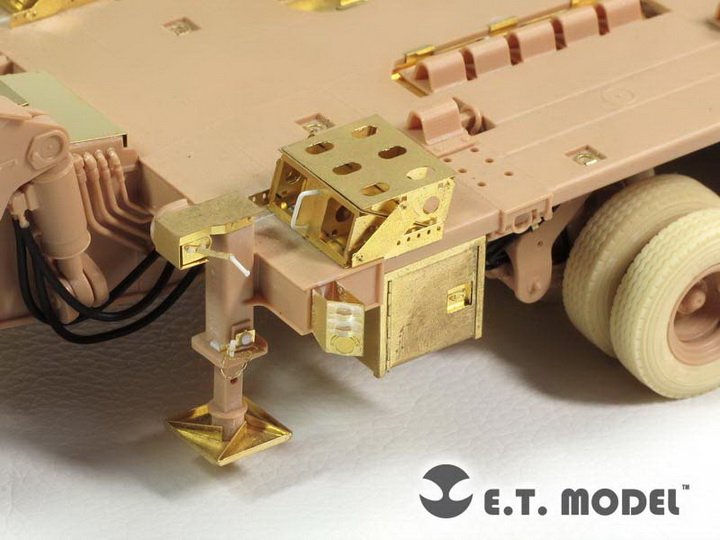 1/35 M1000 HET Semi-Trailer Detail Up Set for Hobby Boss 85502 - Click Image to Close