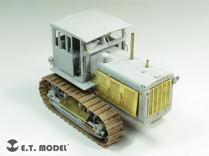 1/35 Russian ChTZ S-65 Tractor w/Cab Detail Up Set for Trumpeter - Click Image to Close