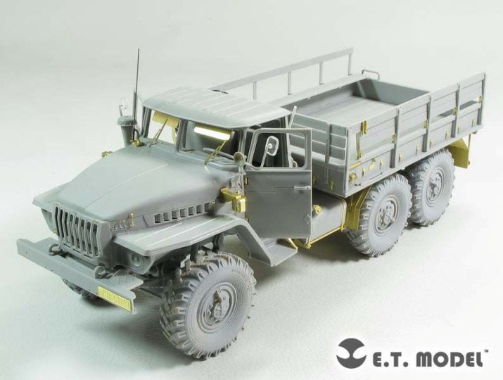 1/35 Russian URAL-4320 Truck Detail Up Set for Trumpeter 01012 - Click Image to Close