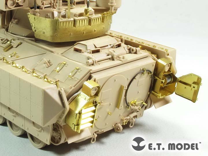 1/35 M3A3 Bradley CFV w/BUSK III, Detail Up Set for Meng Model - Click Image to Close