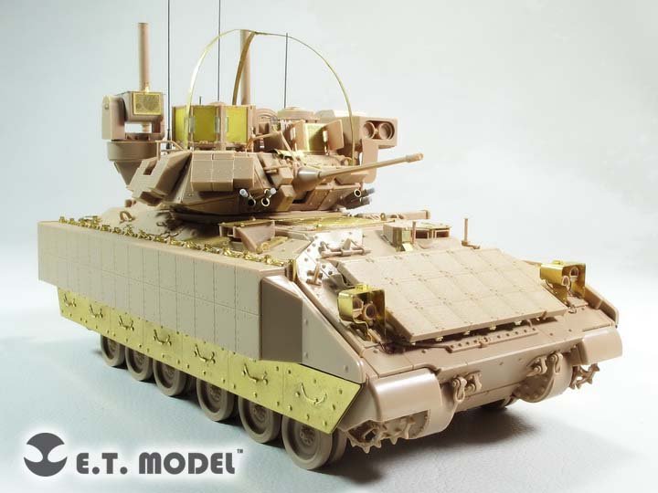 1/35 US Army M2/M3 Bradley Side Skirts for Meng Model - Click Image to Close