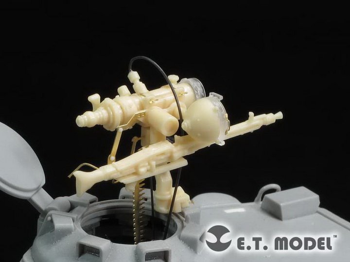1/35 German Infrared Night-Vision Devices Infrarot-Scheinwerfer - Click Image to Close