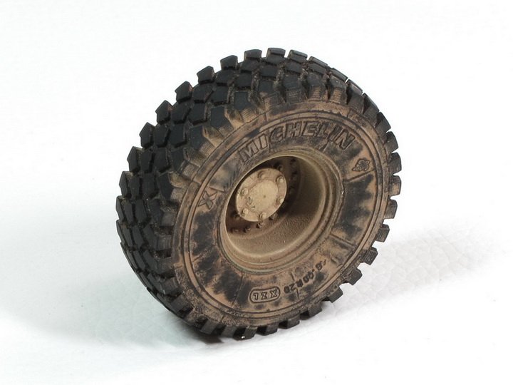 1/35 Buffale 6X6 MPCV Weighted Wheels (7 pcs) - Click Image to Close