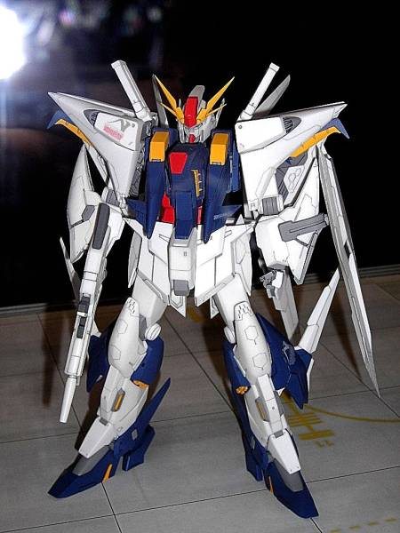1/144 RX-105 Xi Gundam (Full Resin kits) - Click Image to Close