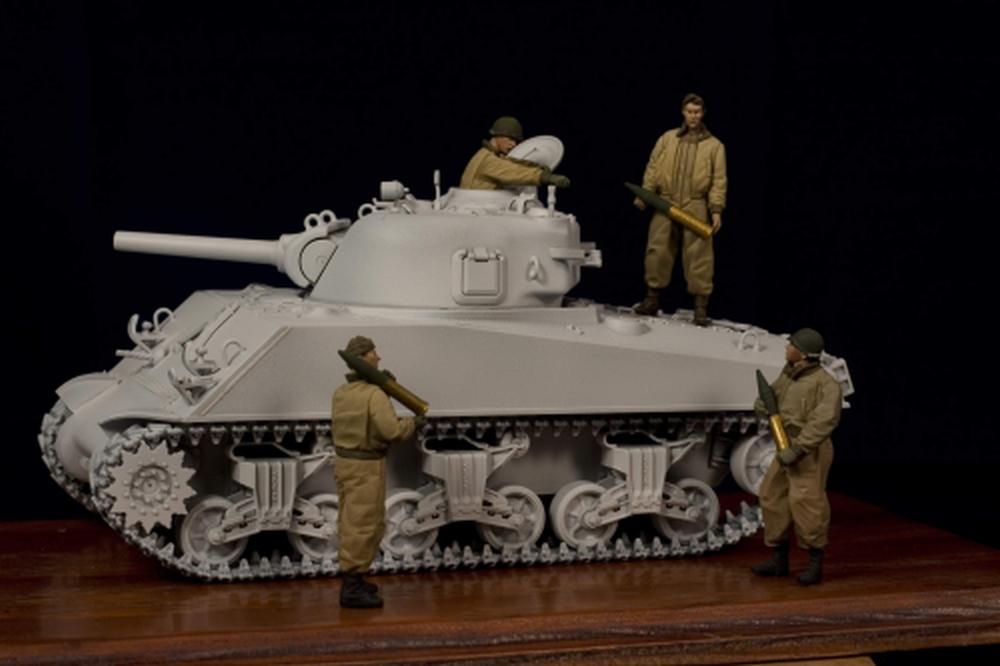 1/35 WWII US Tank Crews - Click Image to Close