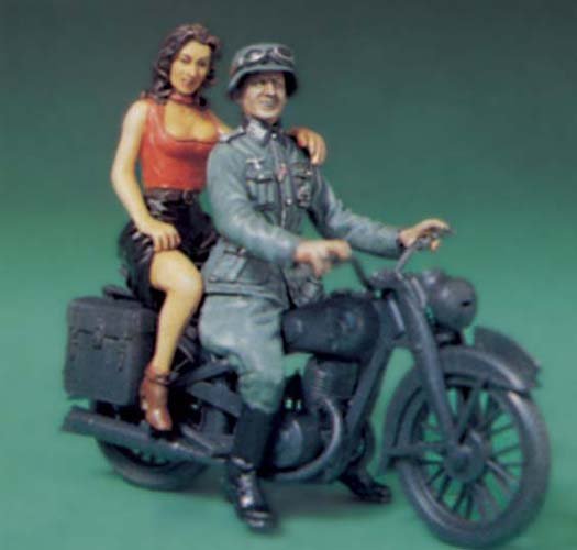 1/35 Comrade - Click Image to Close