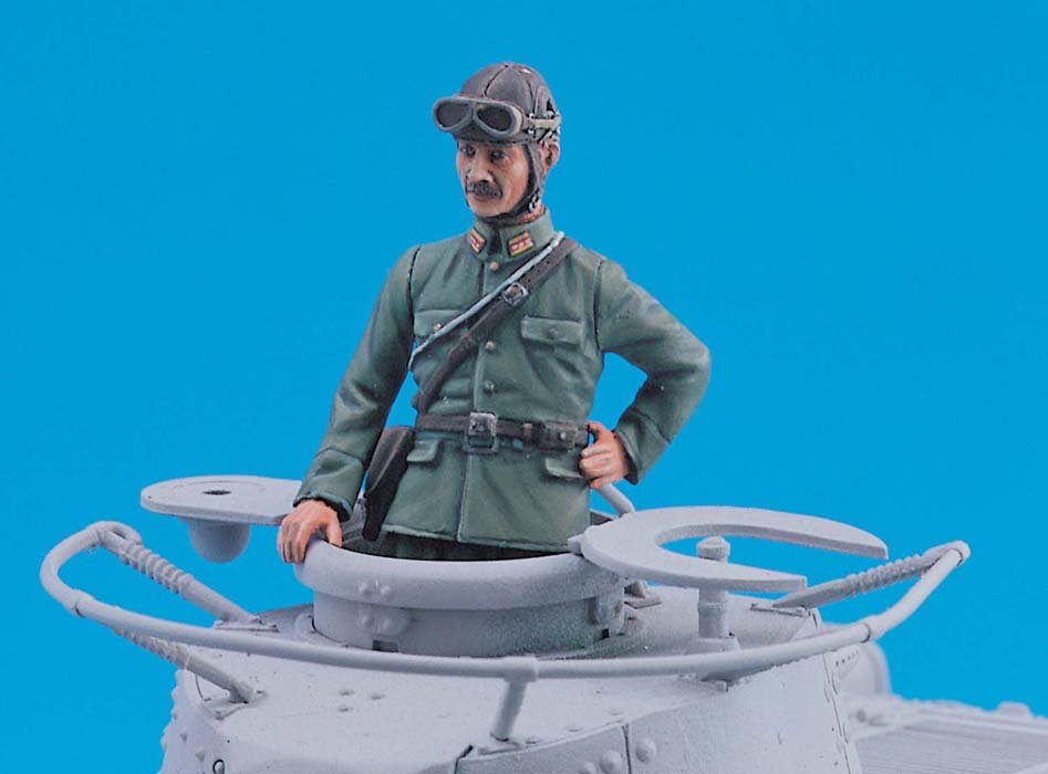 1/35 Japanese Tank Commander - Click Image to Close