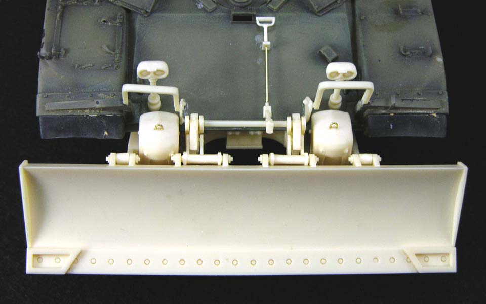 1/35 M9 Dozer Set - Click Image to Close