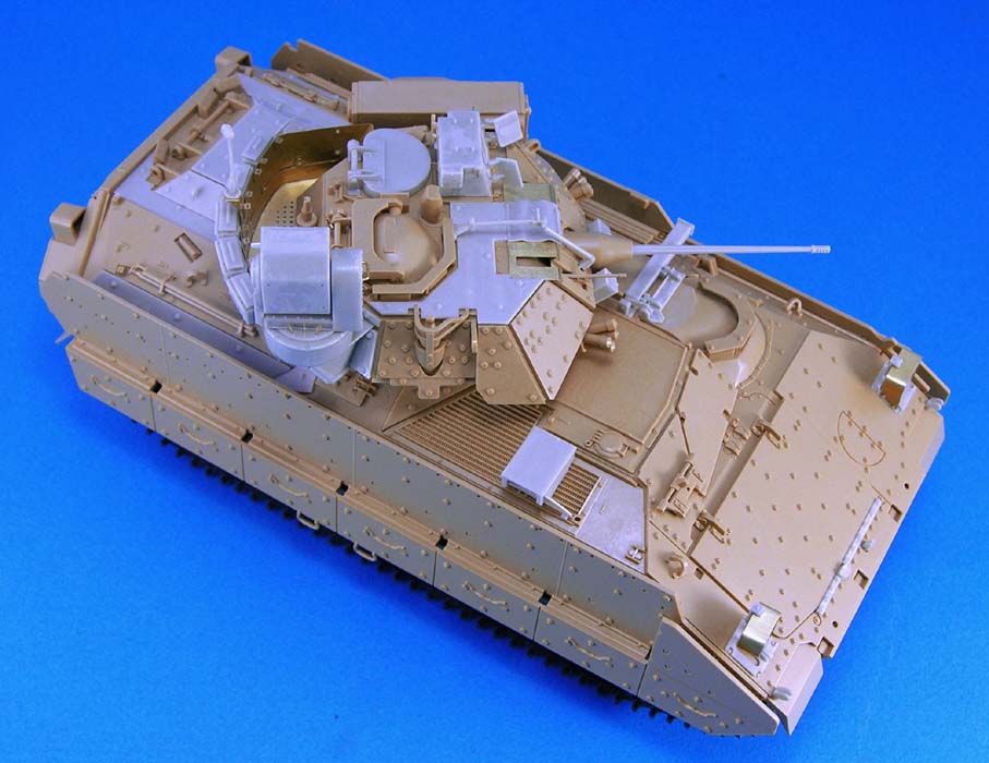 1/35 M2A3 Bradley Conversion Set for Tamiya/Academy - Click Image to Close