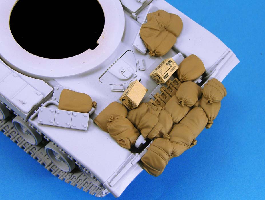 1/35 M60A1 Sandbag Armor/MRE Box Set for Tamiya/Academy - Click Image to Close