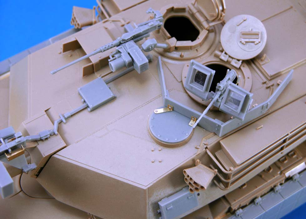 1/35 M1A1, M1A2 Abrams TUSK Conversion Set for Tamiya - Click Image to Close