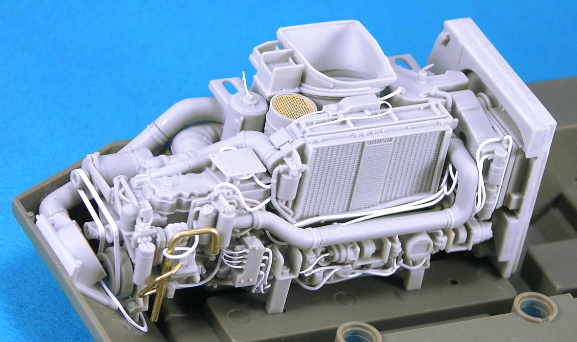 1/35 Stryker Engine Set for AFV Club - Click Image to Close