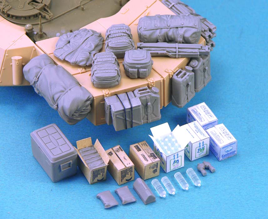 1/35 Leopard C2 and C2 MEXAS Stowage Set - Click Image to Close