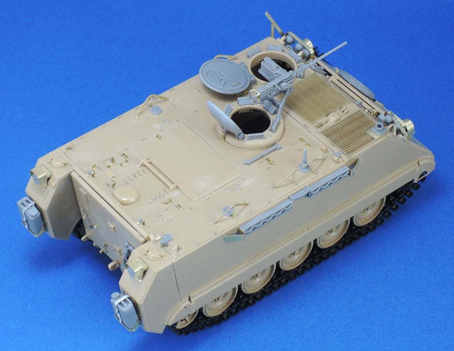 1/35 M113 CDN Conversion Set for Academy M113A3 or Tamiya M113A2 - Click Image to Close