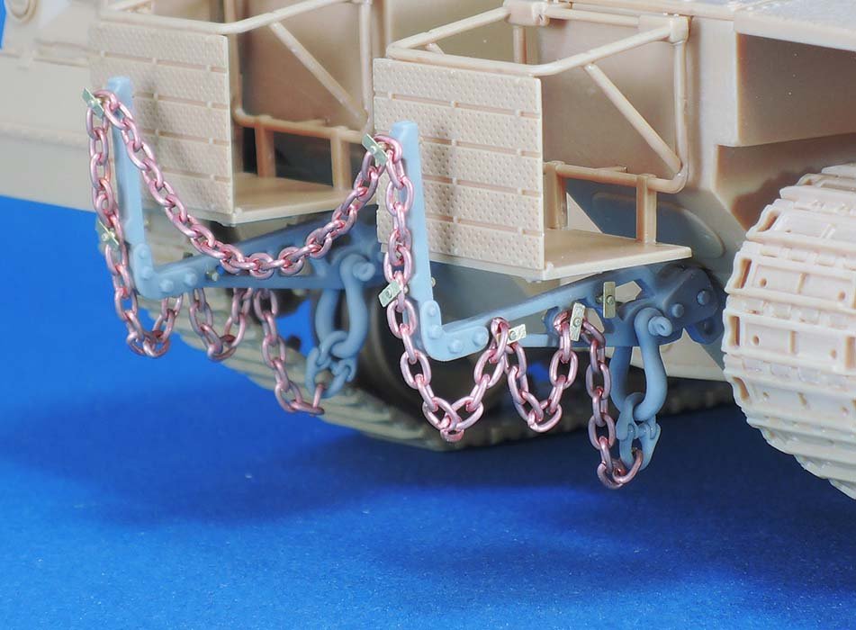 1/35 IDF AFV Rear Towing Horn/Chain Set - Click Image to Close