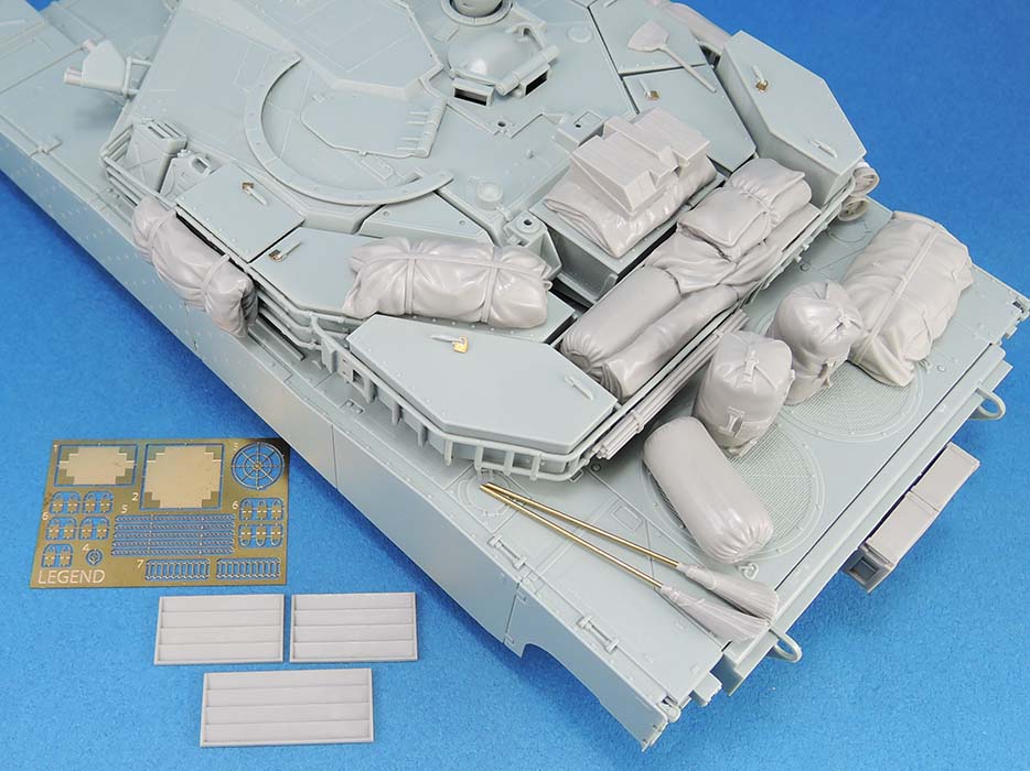 1/35 K1/A2 Stowage Set #2 - Click Image to Close