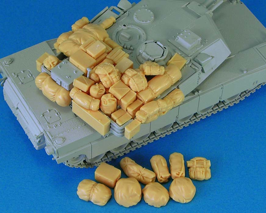 1/72 M1 Abrams Stowage Set - Click Image to Close