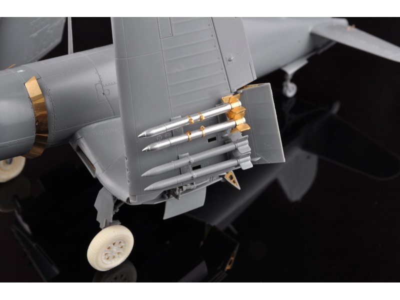 1/48 F4U-1D Corsair Detail Up Parts for Tamiya - Click Image to Close