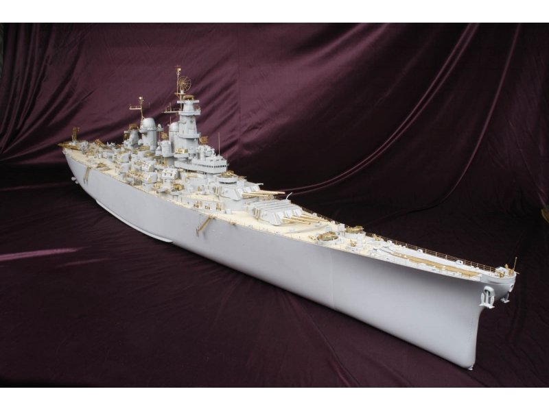 1/200 USS Missouri BB-63 DX Pack for Trumpeter - Click Image to Close