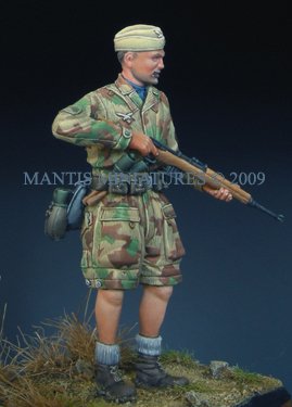 1/35 German Paratrooper - Italy 1944 - Click Image to Close