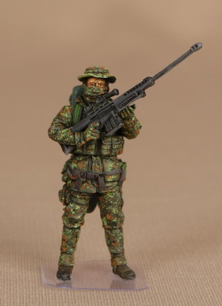 1/35 Modern German Sniper of the Bundeswehr - Click Image to Close
