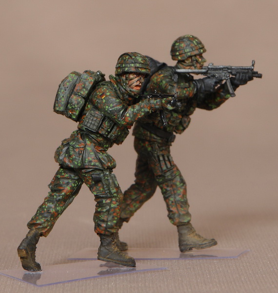 1/35 Modern German Navy "SEK M". Soldiers of Special Ops - Click Image to Close