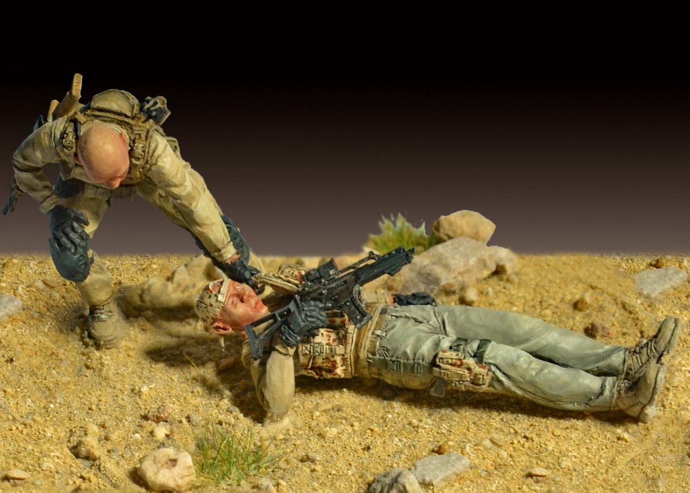 1/35 The Wounded PMC #2 - Click Image to Close