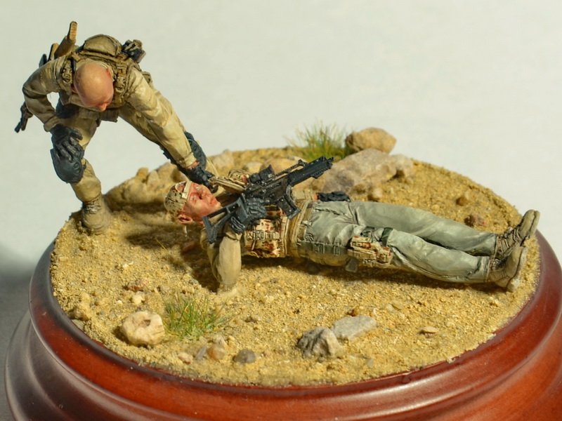 1/35 The Wounded PMC #2 - Click Image to Close