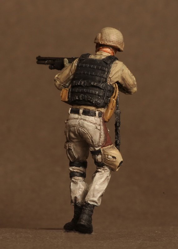 1/35 Mercenary with Shotgun - Click Image to Close