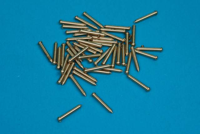 1/35 Brass Nails/Rivets - Click Image to Close