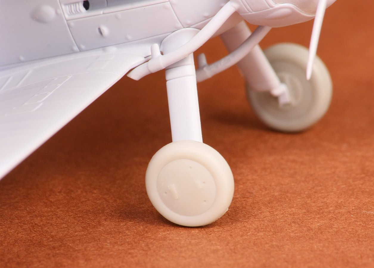 1/72 Gloster Gladiator Wheels (Covered) for Airfix Kit - Click Image to Close