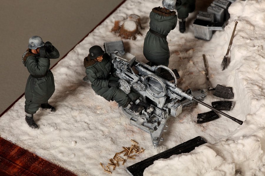 1/35 WWII German WSS Crew for 2cm Flak 38 - Click Image to Close
