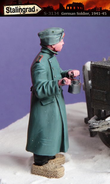 1/35 German Soldier #4 - Click Image to Close