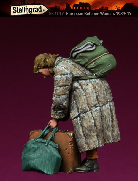 1/35 Refugee Woman #2 - Click Image to Close