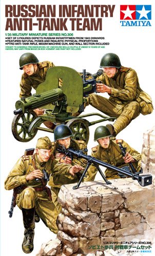 1/35 Russian Infantry Anti-Tank Team - Click Image to Close
