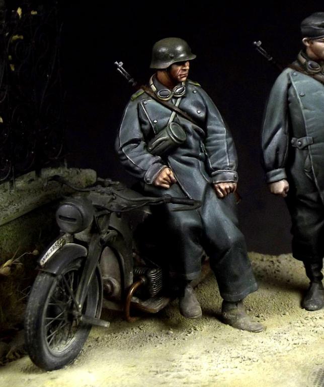 1/35 WWII German Motorcyclist #2 - Click Image to Close