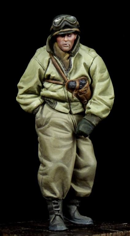 1/35 WWII US M8/M20 Crewman #1 - Click Image to Close