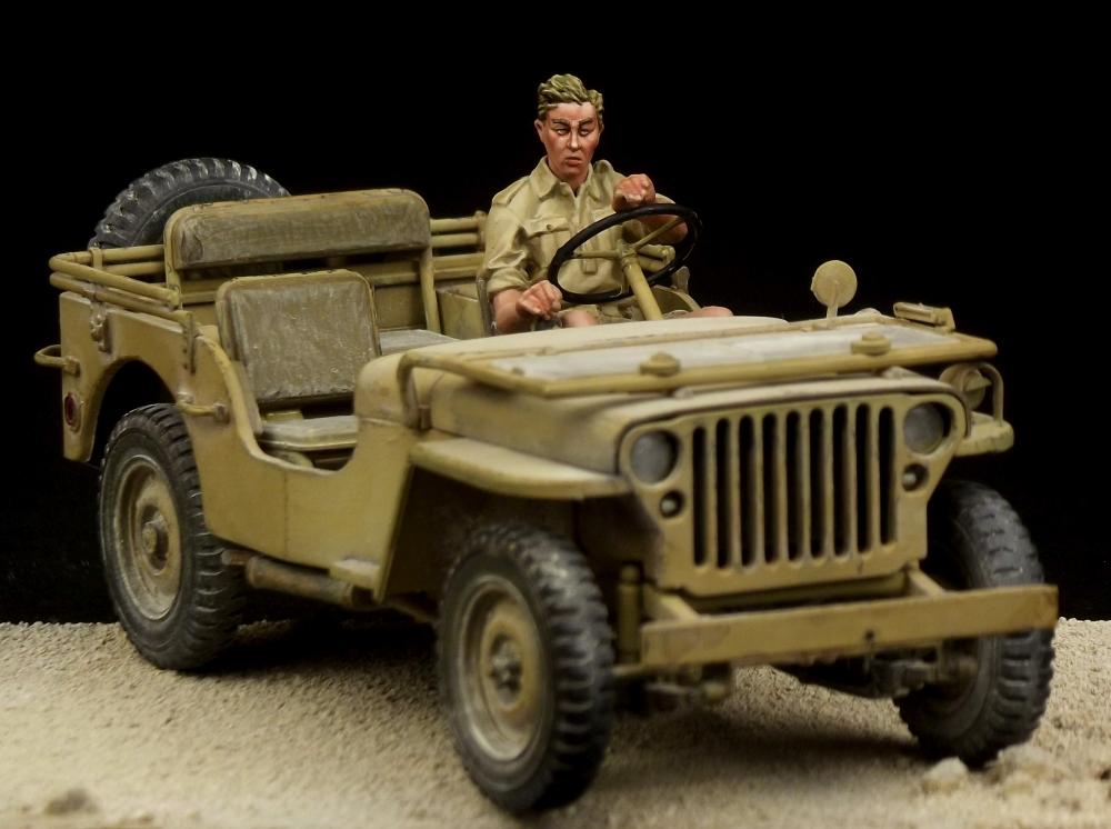 1/35 WWII British Driver, Western Desert - Click Image to Close