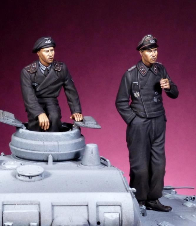 1/35 WWII German Waffen SS/Heer Tank/SPG Crew - Click Image to Close