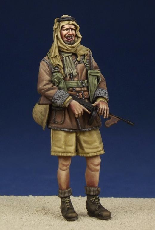 1/35 WWII LRDG Trooper & Hussar Officer - Click Image to Close