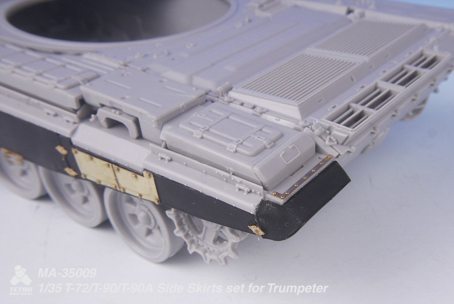 1/35 Russian T-72B/T-90/T-90A Side Skirts Set for Trumpeter - Click Image to Close