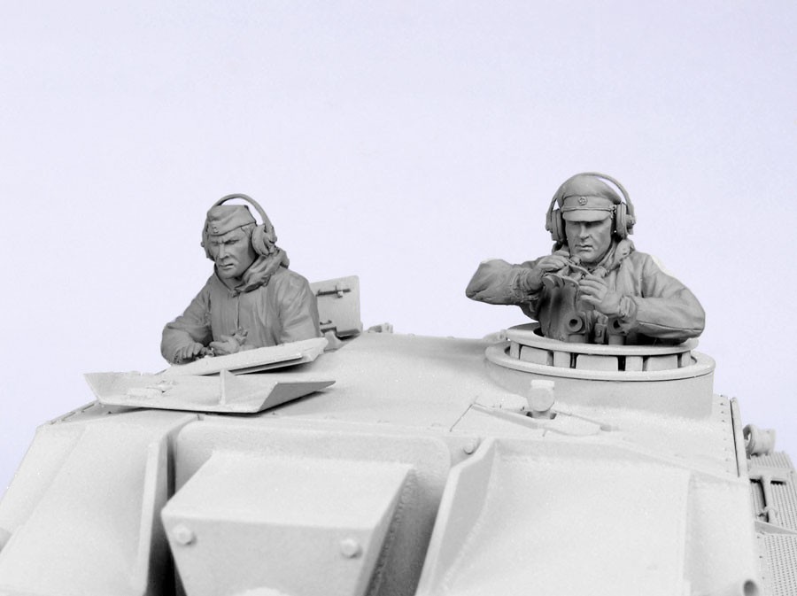 1/35 German StuG Crew, Winter 1942-45 - Click Image to Close