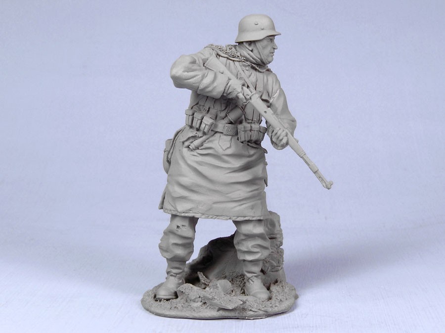 1/35 German SS Infantry #2 (w/Base), Kharkow, Winter 1943 - Click Image to Close