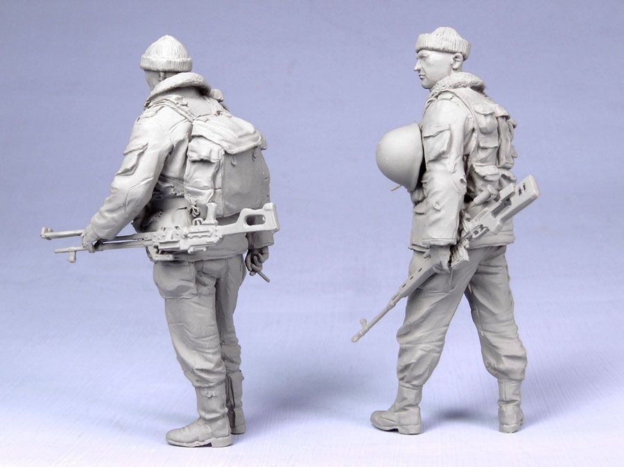 1/35 Modern Russian Soldiers w/SVD & PK, Chechniya 1993-2004 - Click Image to Close