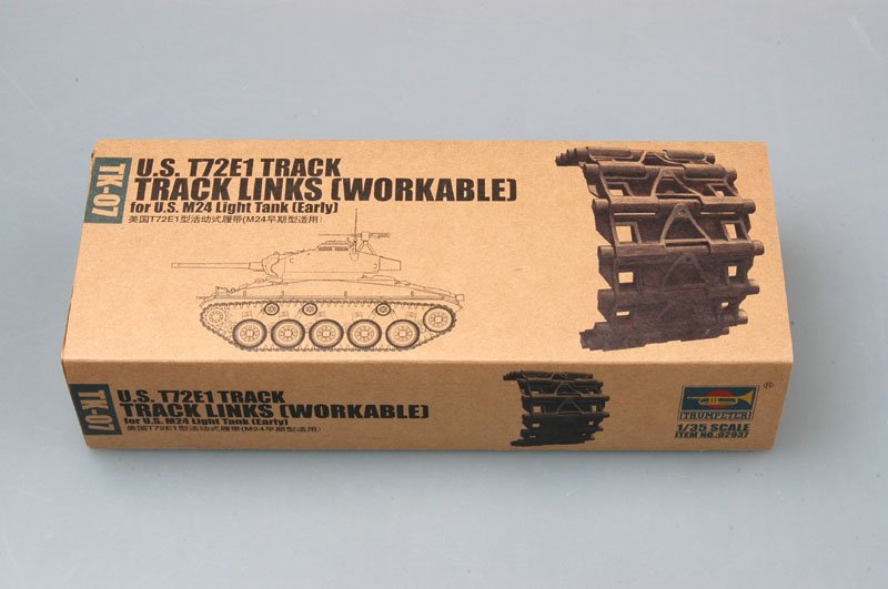 1/35 US M24 Chaffee (Early) T72E1 Workable Track Links - Click Image to Close